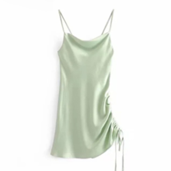 Dresses & Skirts - NWT mini light pastel green color slip dress